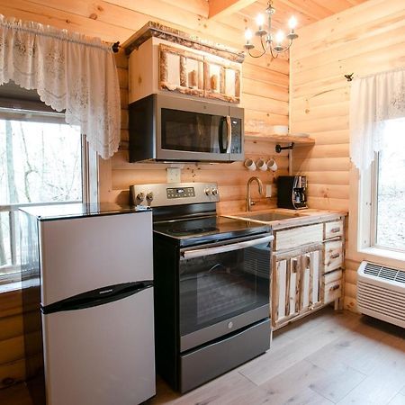 Coblentz Country Lodge By Amish Country Lodging Berlin Buitenkant foto