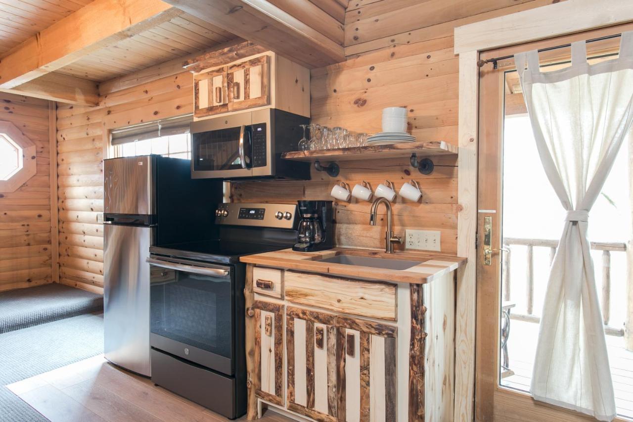 Coblentz Country Lodge By Amish Country Lodging Berlin Buitenkant foto